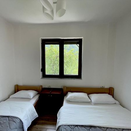 Lazer Cardaku Guesthouse Valbone Ngoại thất bức ảnh