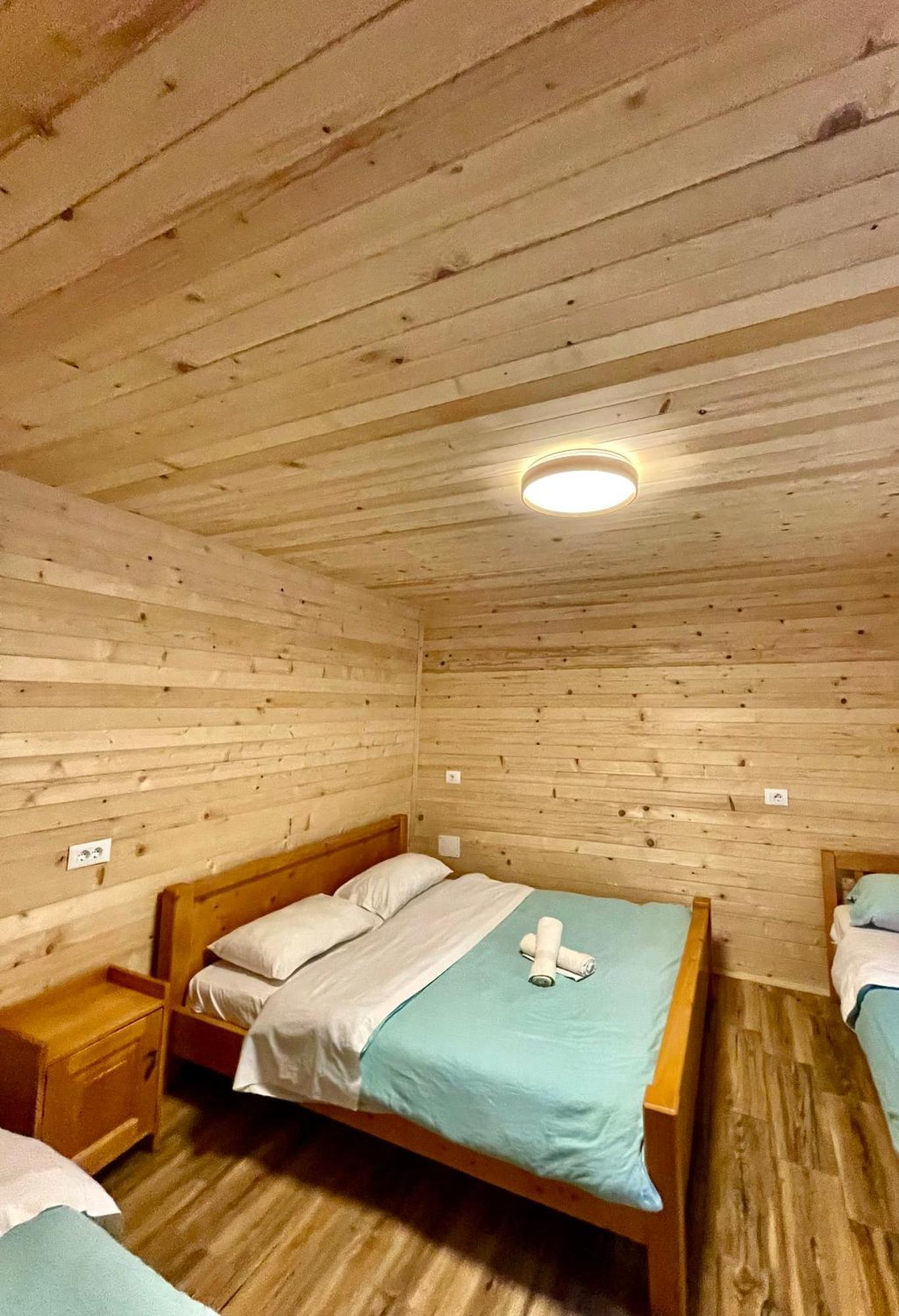 Lazer Cardaku Guesthouse Valbone Ngoại thất bức ảnh