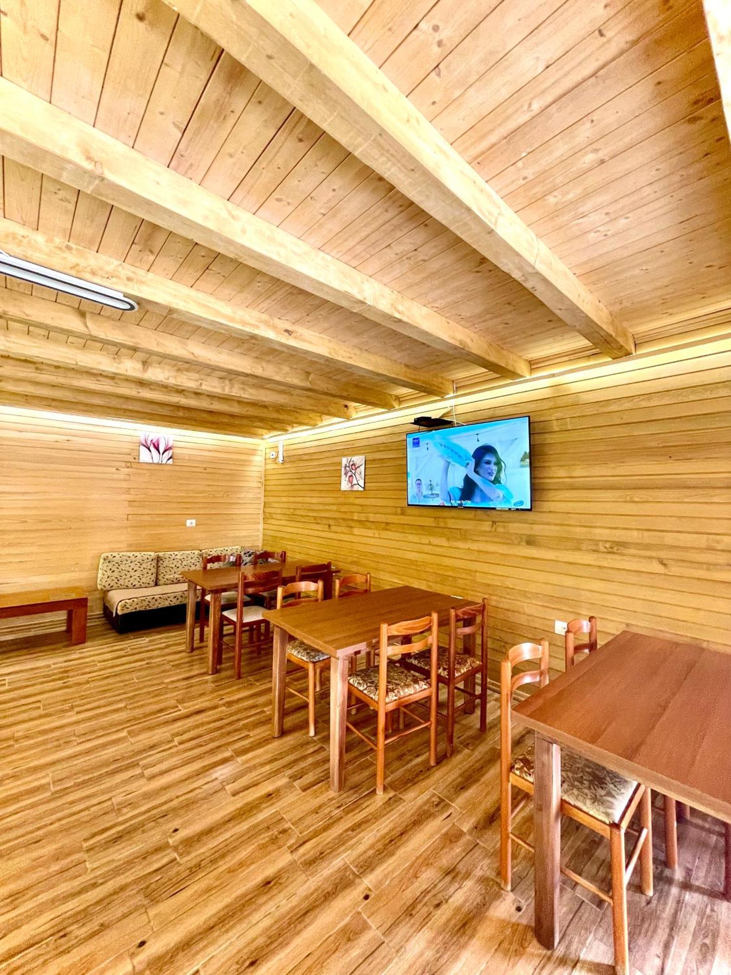 Lazer Cardaku Guesthouse Valbone Ngoại thất bức ảnh